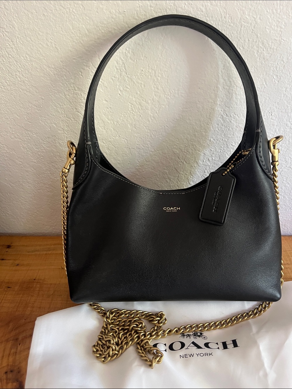 COACH Black Leather Shoulder Bag with Gold Chain Strap